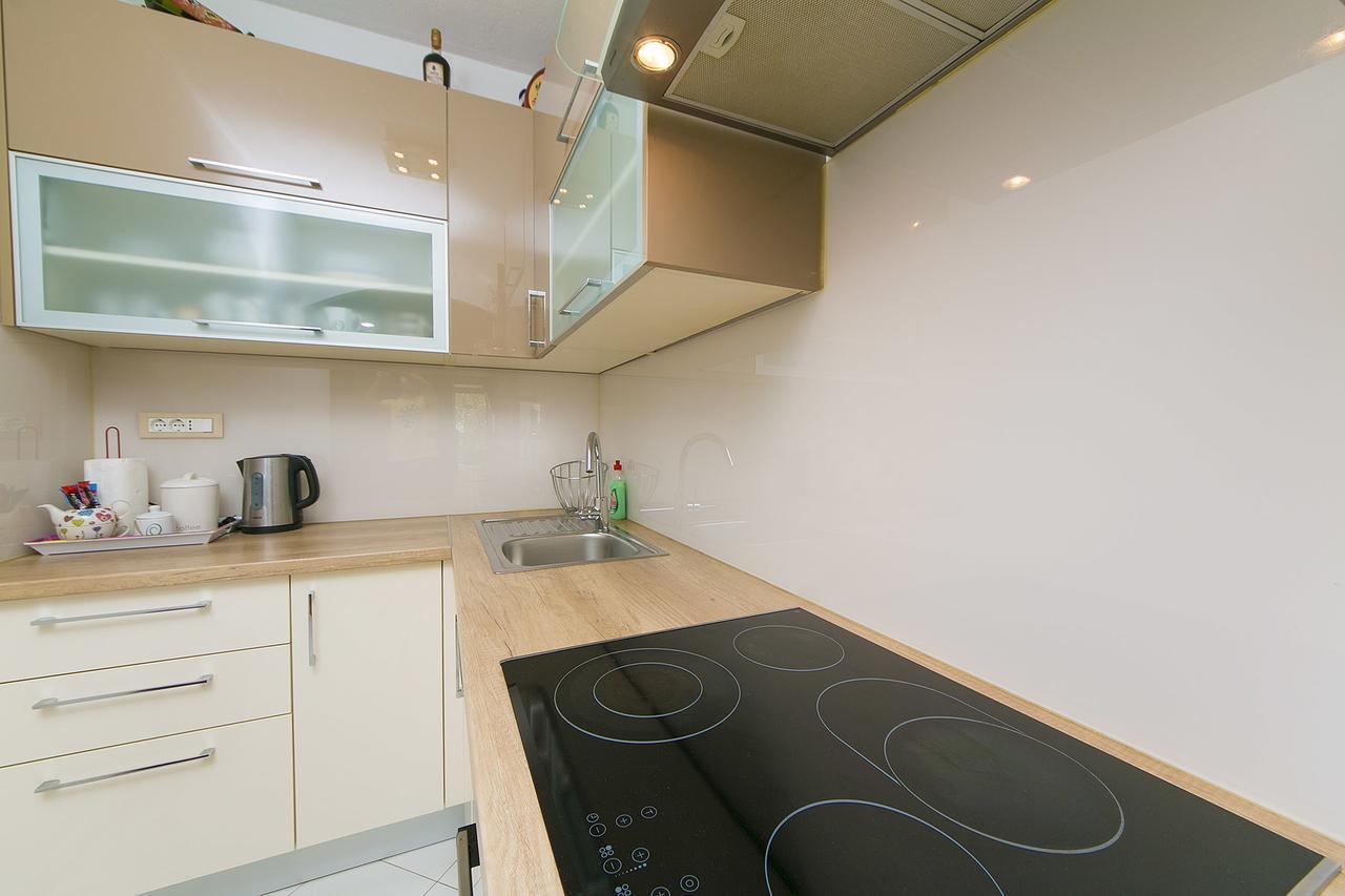 Apartment "San Marino" บาชกาโวดา ภายนอก รูปภาพ